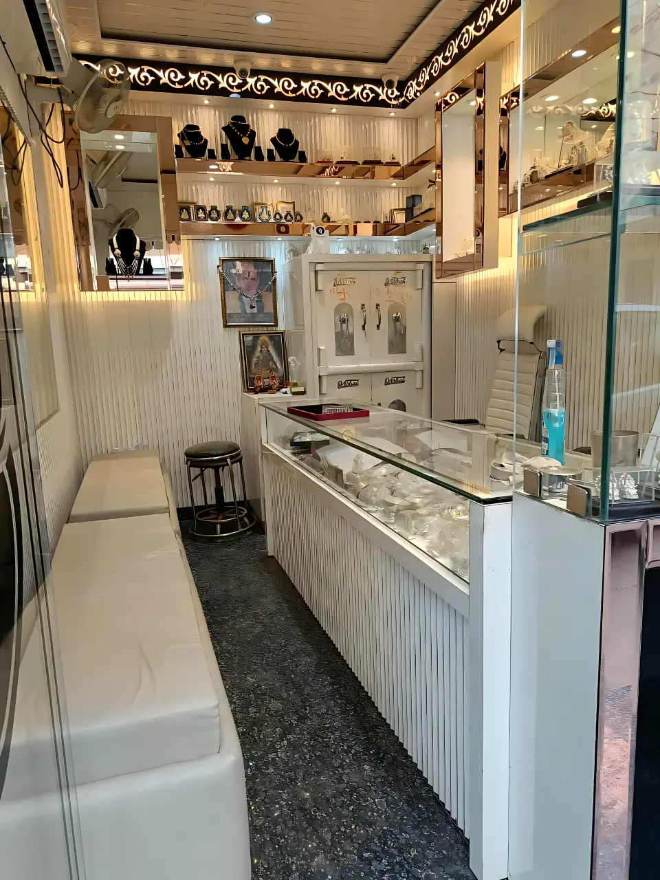 SHRI JWELERS, KAROL BAGH NEW DELHI